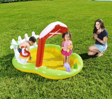 53065 Piscina play Center con juegos inflables modelo granja 175x147x102cm